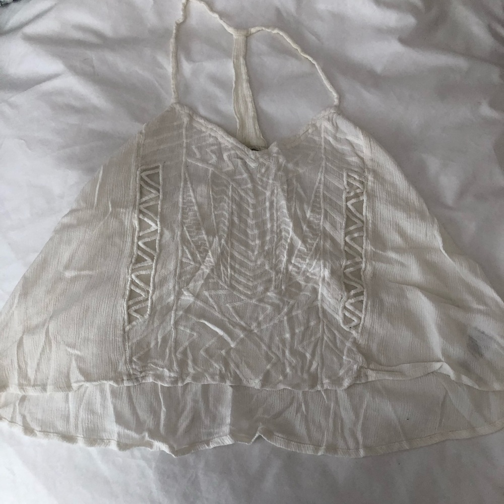 UO white tank